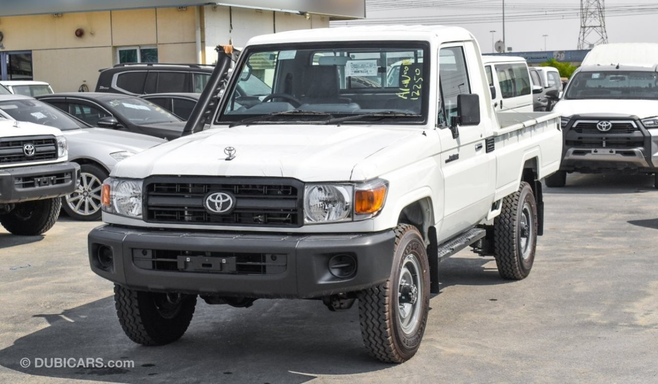 Toyota Land Cruiser Pick Up 4.0L V6 Petrol Single Cabin