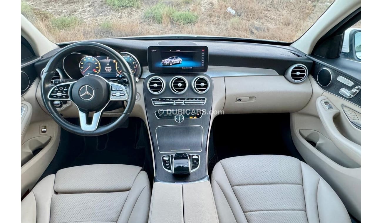 مرسيدس بنز C 300 Luxury 2.0L start froom 2100 AED