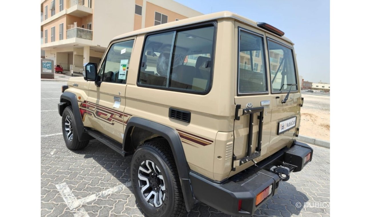 تويوتا لاند كروزر هارد توب 2024 Toyota Land Cruiser LC71 LX-Z (3-Door) Hardtop 2.8L 4-Cyl Diesel A/T 4x4 Only For Export