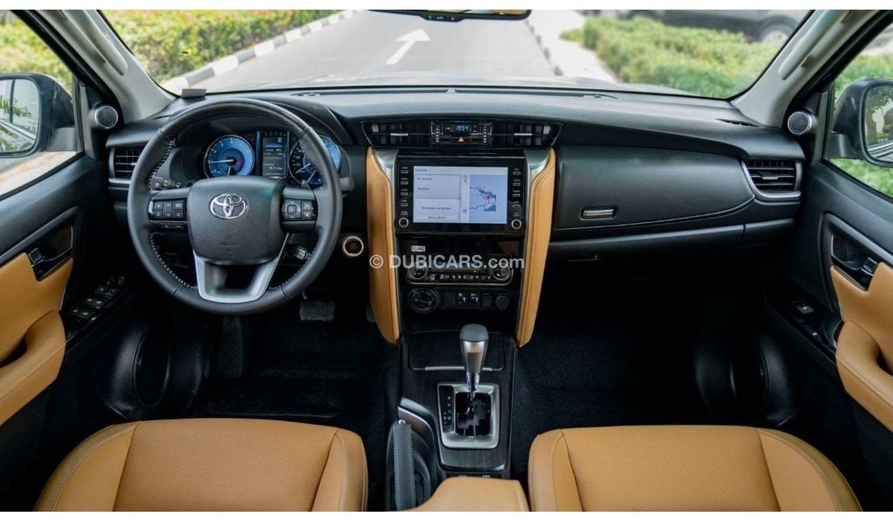 تويوتا فورتونر Toyota Fortuner 4.0L Petrol 2024