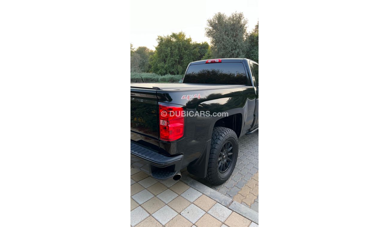 Chevrolet Silverado ممتاز