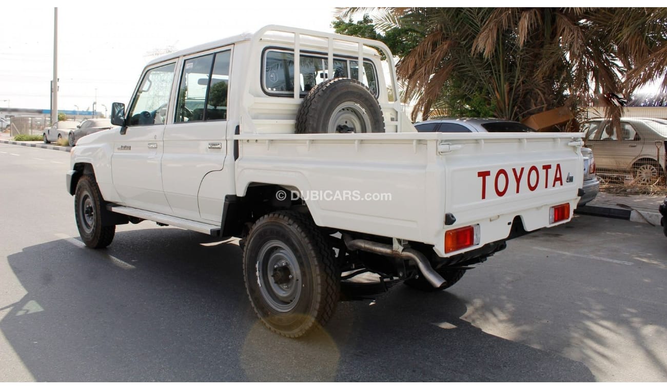 تويوتا لاند كروزر بيك آب DC TOYOTA LAND CRUISER 70 4.2L DOUBLE CAB MT 2022