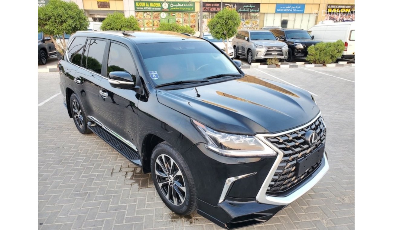 Lexus LX570 Lexus LX 570 2009 facelifted 2023 GCC FULL OPTION V8 petrol left hand drive