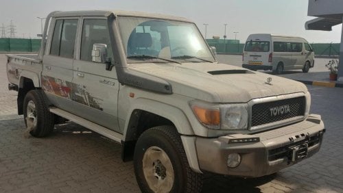 Toyota Land Cruiser Pick Up 4.5L V8 Diesel, M/T / Double Cabin / Full Option  Available in Different Colors.(LOT # LCRP22)