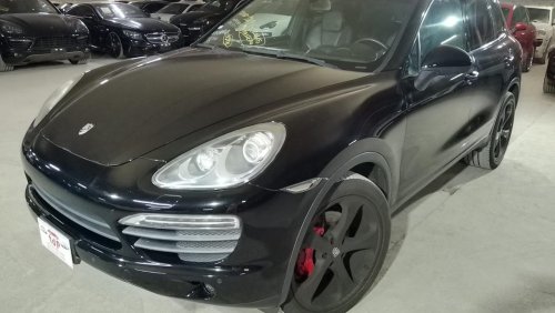 بورش كايان أس PORSCHE CAYENNE S 4.8L 2011, SUNROOF, ROOF RAILS AND MORE..