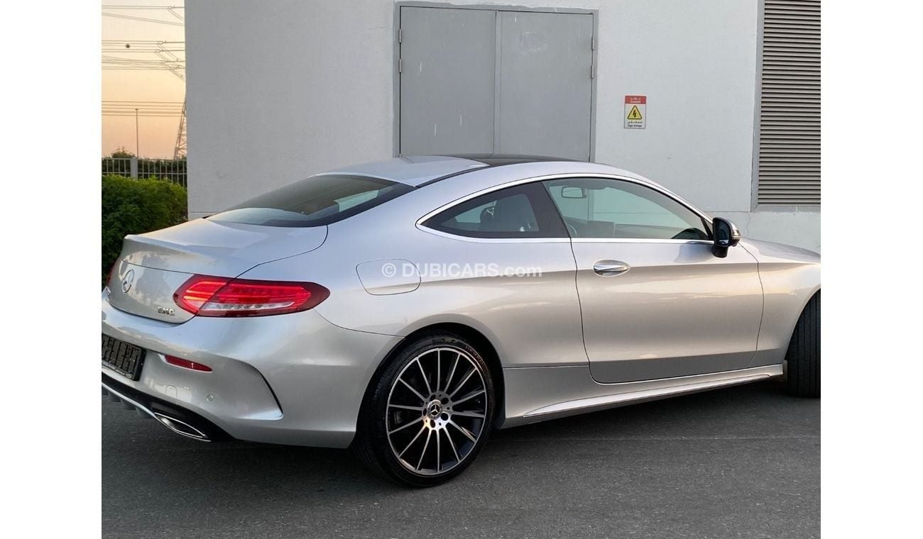 مرسيدس بنز C 300 كوبيه