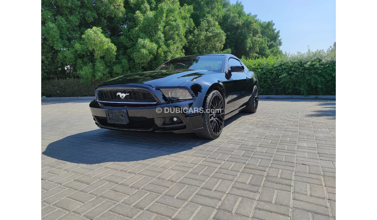 فورد موستانج V6 full automatic Ford Mustang 2014