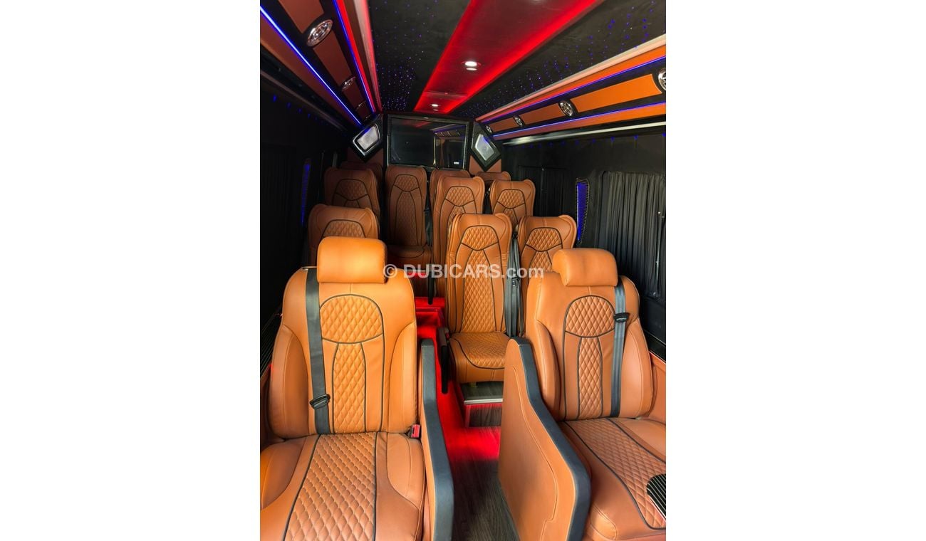 Mercedes-Benz Sprinter Mercedes benz Sprinter Bus 14+2+1= 17 seater vip luxury interior design brand new just 150 km only