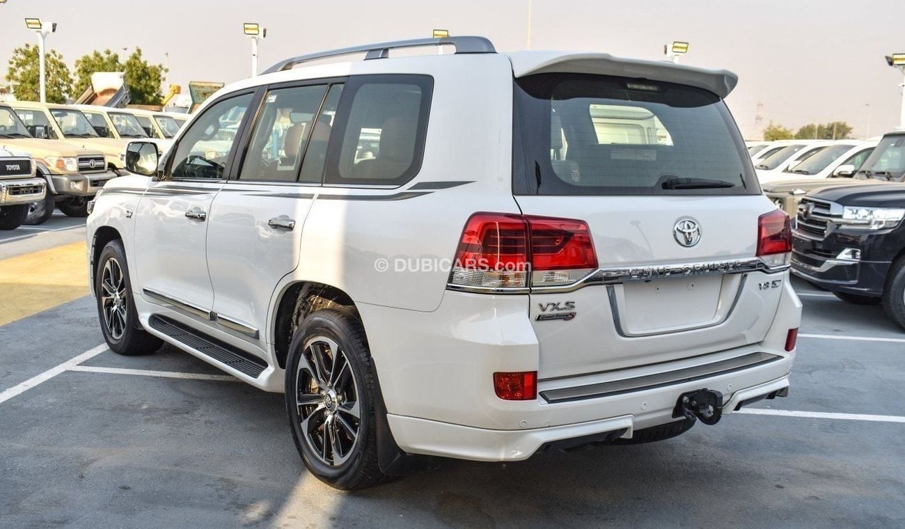 Toyota Land Cruiser VXR 5.7L Land Cruiser  VX.S GRAND TOURING S | 2020 | GCC