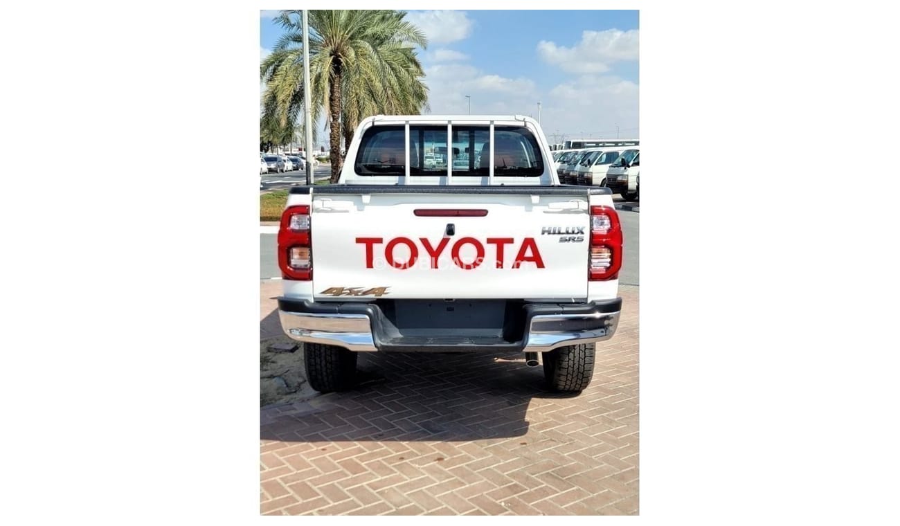 Toyota Hilux Toyota Hilux 2.7L petrol A/T full option 4X4 2024