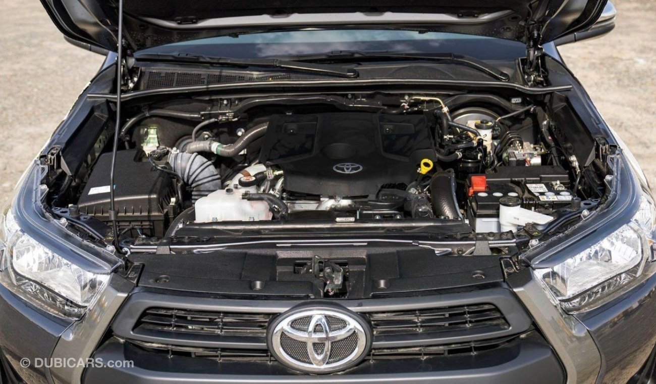 تويوتا هيلوكس Toyota Hilux 2.4L Diesel AT 4x4 Full Option 2024