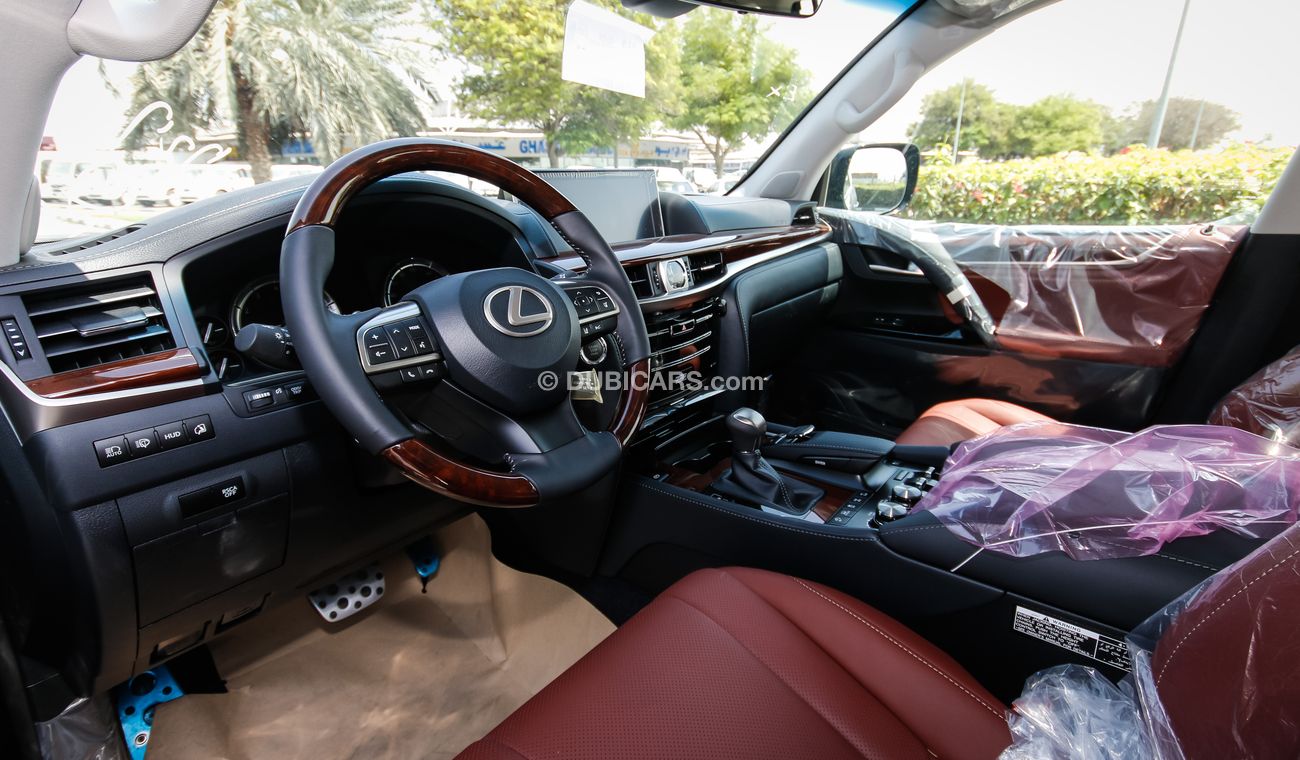 Lexus LX570 S  18/18