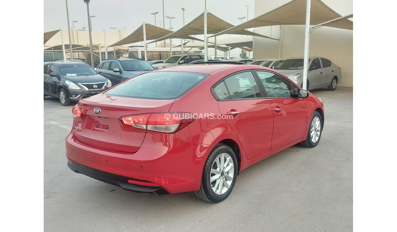 Kia Cerato Kia cerato 2017 GCC full option perfect condition clean car