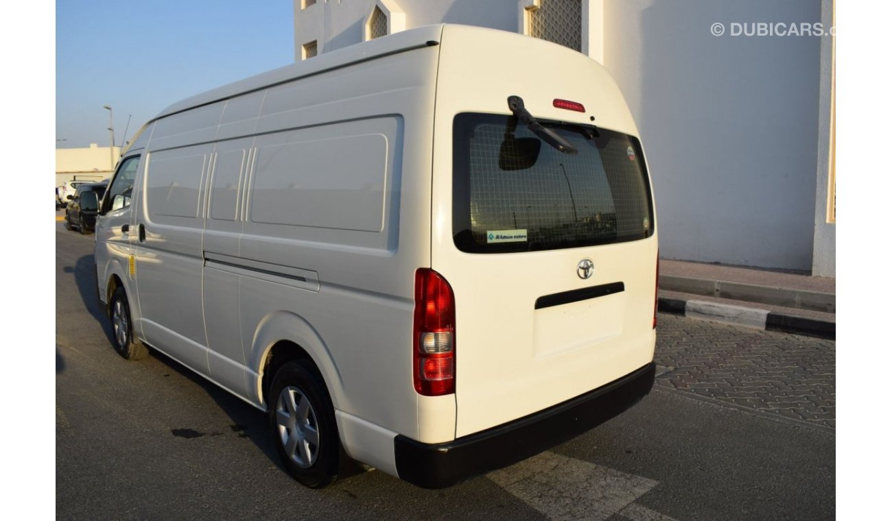 Toyota Hiace GLS - High Roof Toyota Hiace Highroof Van 2.7 ltr, model:2021. Excellent condition