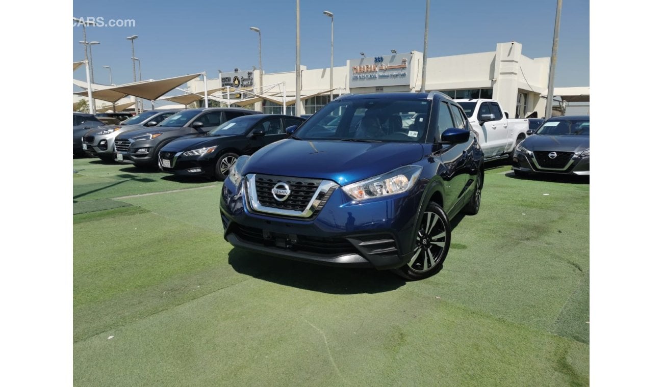 Nissan Kicks SV Very Clean Car