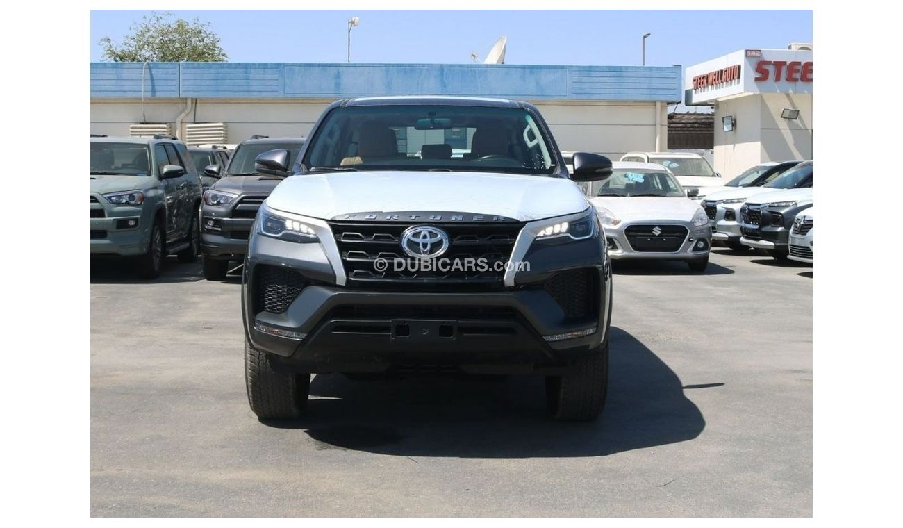 Toyota Fortuner Toyota Fortuner 2.7L PETROL 4X4 | AUTO REAR A/C | AUTO CLIMATE CONTROL | 2024