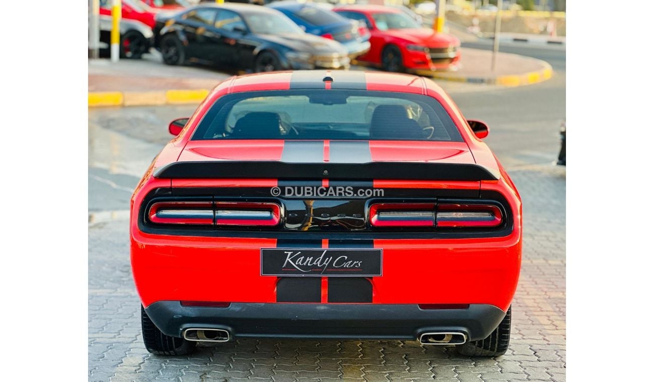 دودج تشالينجر SXT 3.6L | Monthly AED 1210/- | 0% DP | Custom Alcantara Seats | Touch Screen | # 37952