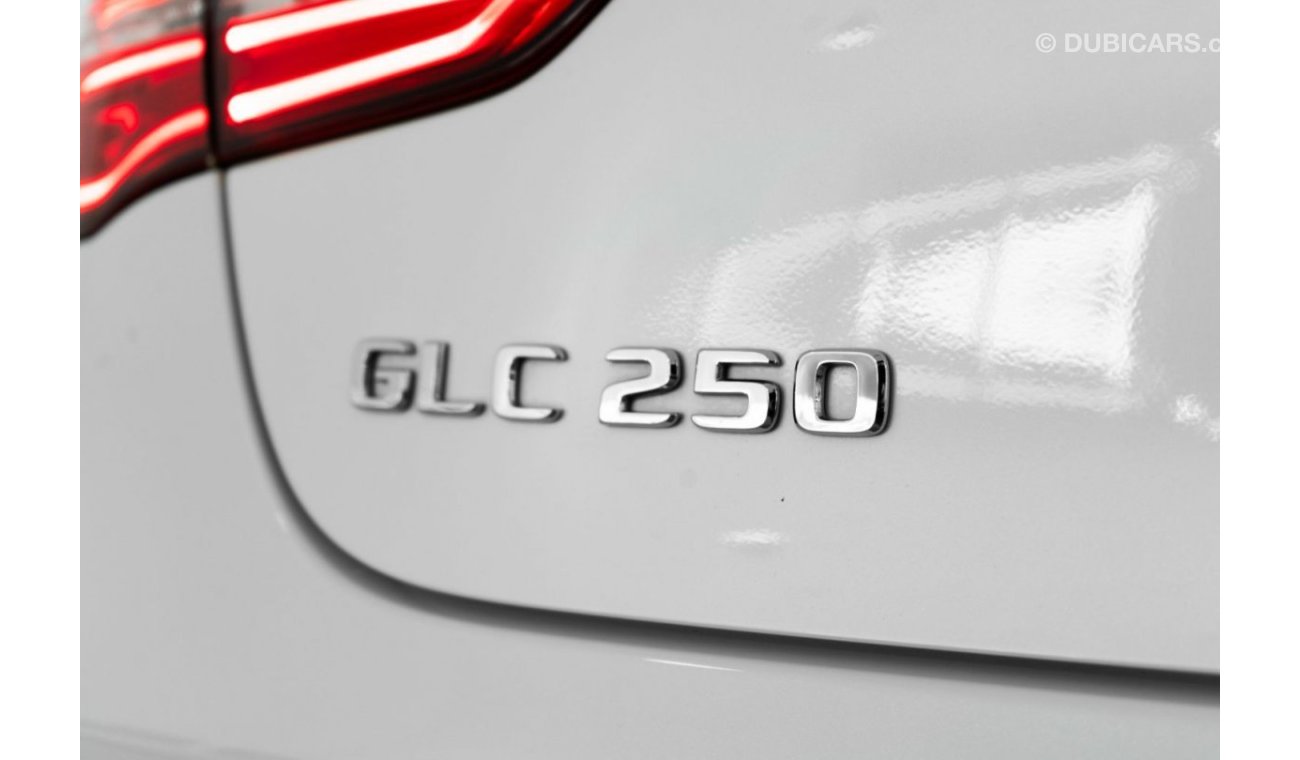 مرسيدس بنز GLC 250 4MATIC