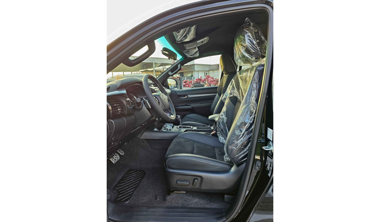 Toyota Hilux GR-S / V4 / 2.8L DIESEL / A/T / DVD / 360” Camera/ Roll Bar ( CODE # HDGR28AF)