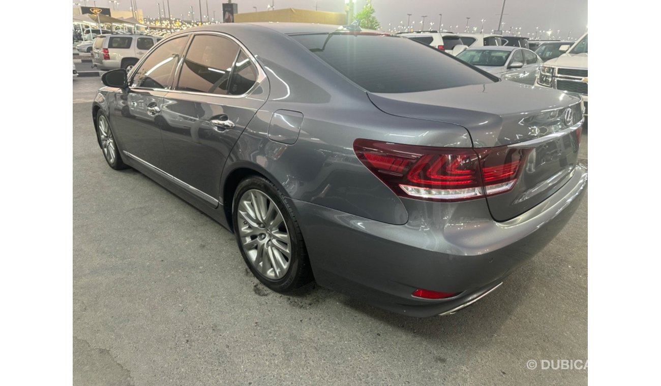 Lexus LS460 L Titanium