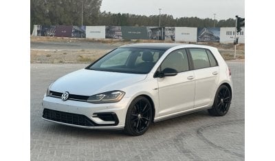 Volkswagen Golf R MODEL 2018. GCC CAR PERFECT CONDITION INSIDE AND OUTSIDE FULL OPTION PANORAMIC ROOF LEATHER SEATS ON