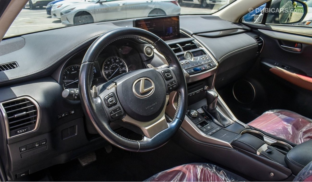 Lexus NX300