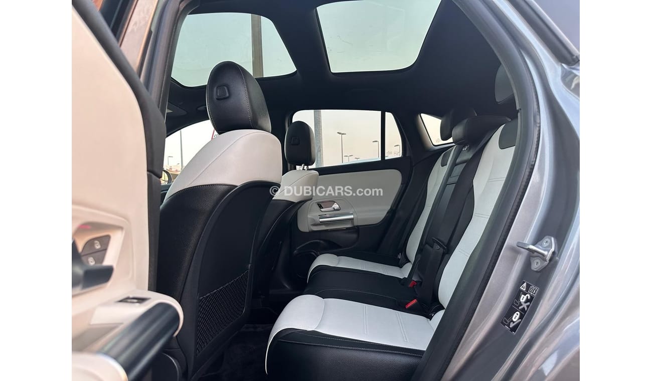 مرسيدس بنز GLA 250 4MATIC Mercedes GLA 250 _American_2021_Excellent Condition _Full option