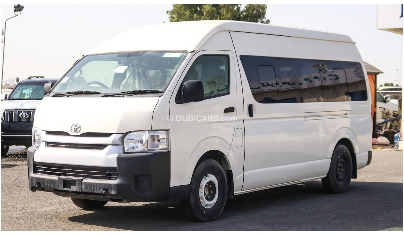 Toyota Hiace 16-Seater, 2.5L, Diesel, Manual Transmission, Right Hand Drive