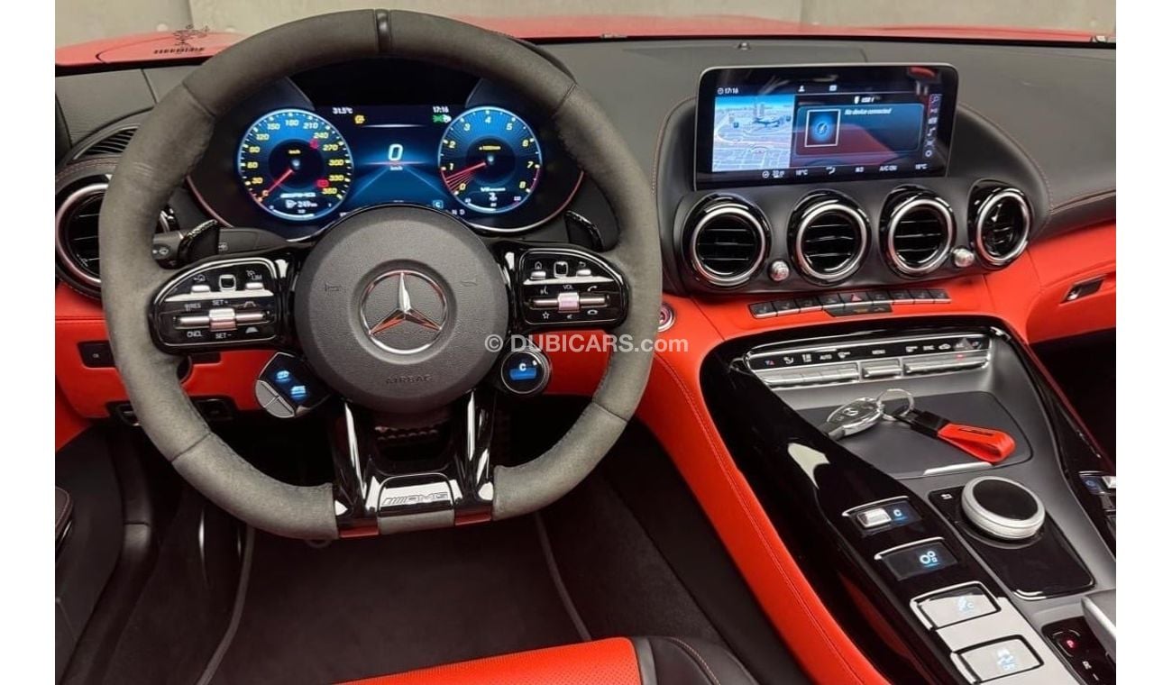 Mercedes-Benz AMG GT C Roadster | 2020 | GCC Specs | Full Options | Warranty | Low Mileage