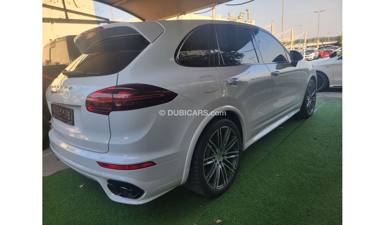 بورش كايان GTS 4.8L