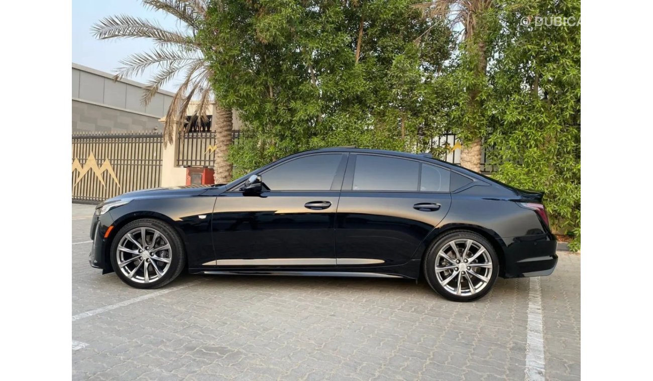 كاديلاك CT5 بريميوم لاكجري