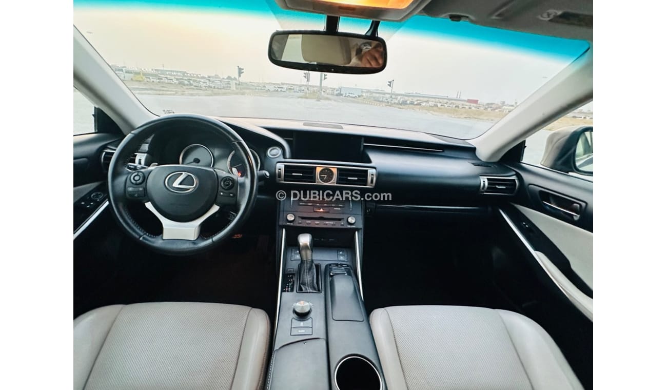 Lexus IS 200 MODEL 2016 car perfect condition inside perfect condition inside and outside