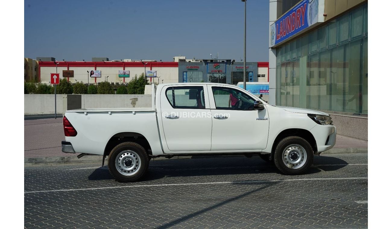 Toyota Hilux 2.4 MANUAL POWER WINDOWS 2023 FOR EXPORT ONLY