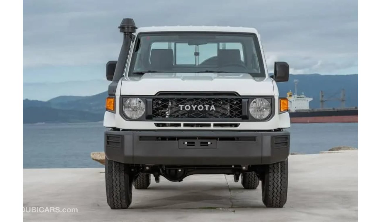 تويوتا لاند كروزر بيك آب Toyota LC 79 4.2l Diesel SC - M/T - Fog Lamp - Snorkel