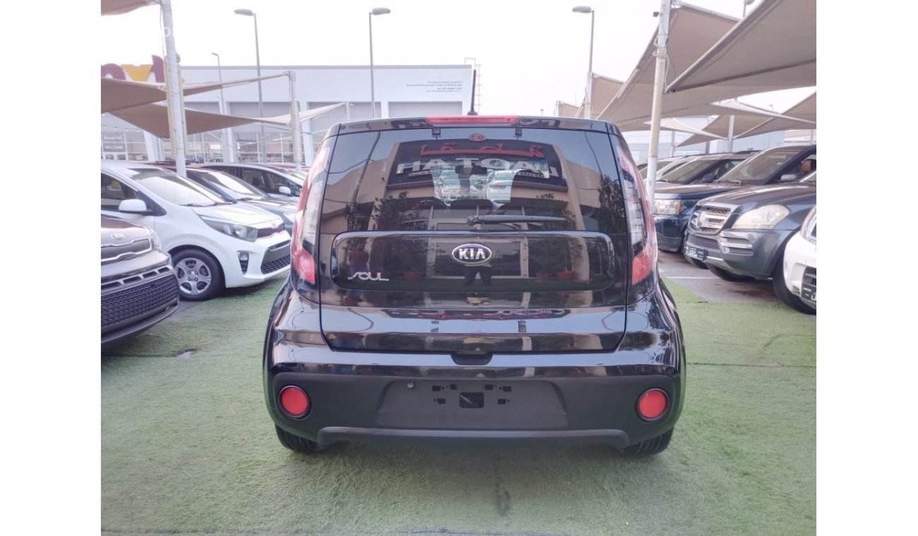 Kia Soul 2018 model, cruise control, alloy wheels, sensors, rear camera screen, in excellent condition