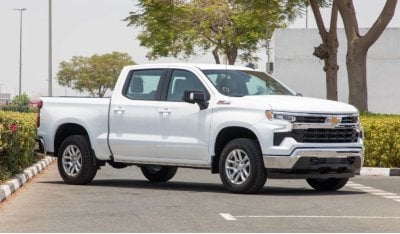 شيفروليه سيلفارادو LT Z71 4WD Crew Cab. GCC. 3 Years Warranty. Local Registration +5%