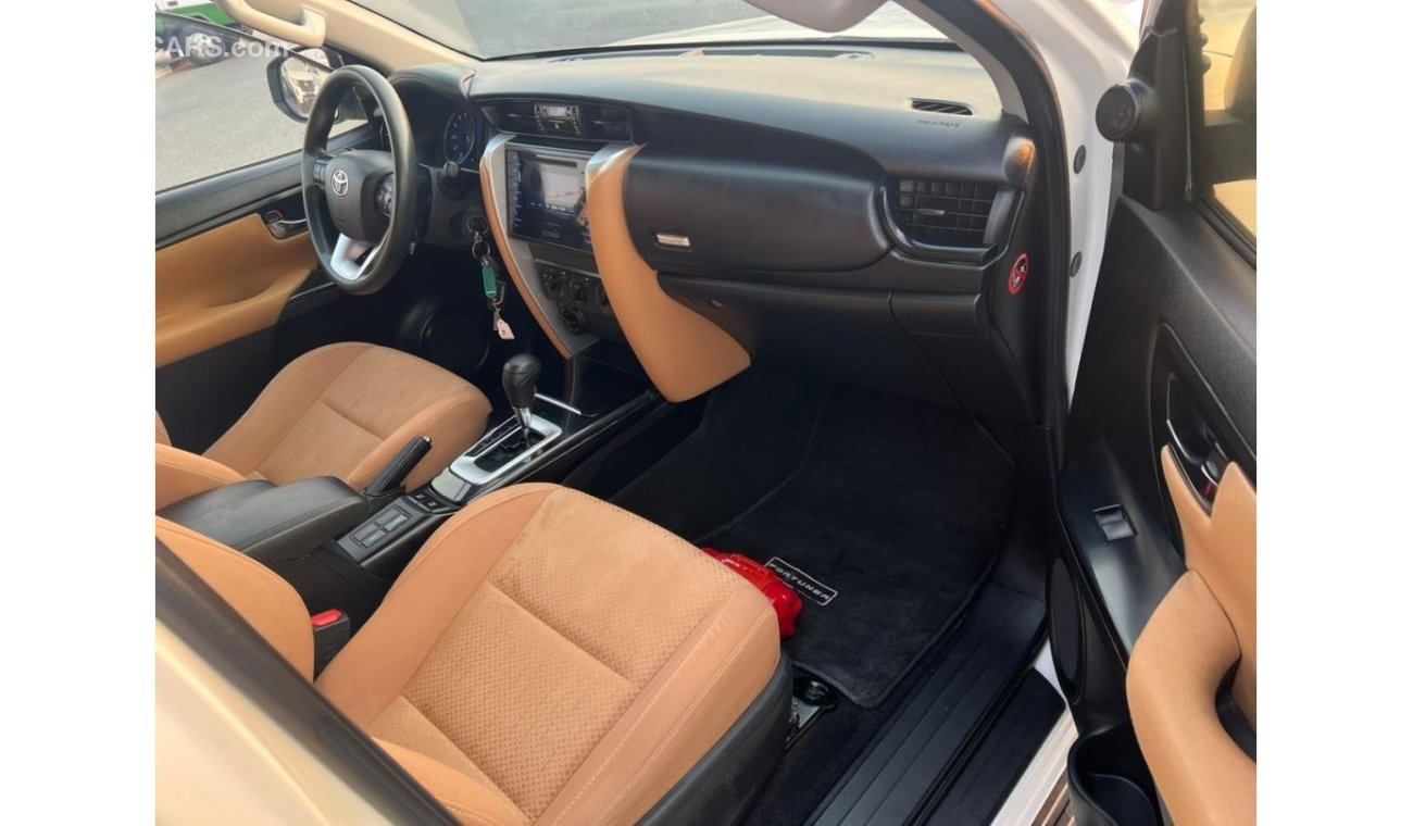 تويوتا فورتونر 2020 TOYOTA FORTUNER 2.7L  // V4 // 4X4 // GCC // CLEAN TITLE // WITH EXCELLENT CONDITION