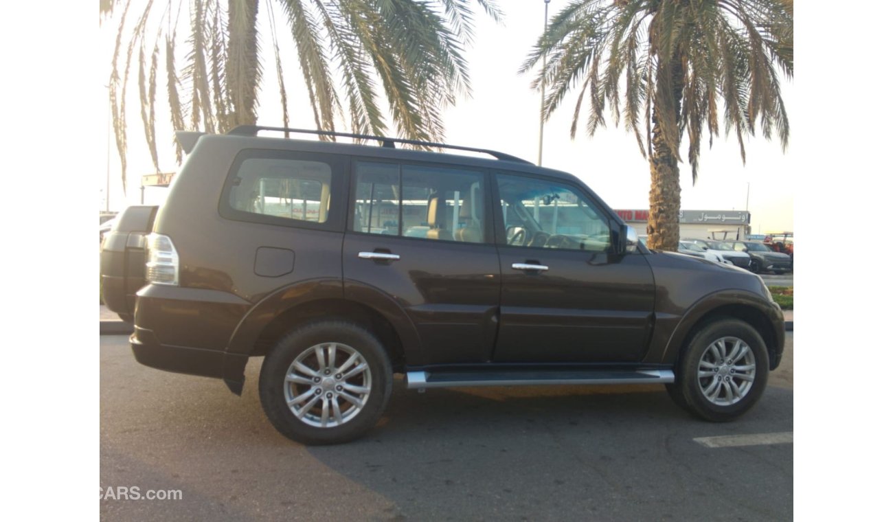 Mitsubishi Pajero Mitsubishi Pajero GLS , 5dr SUV, 3.8L 6cyl Petrol, Automatic, Four Wheel Drive