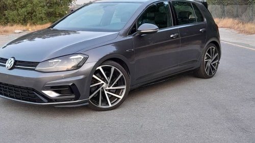 Volkswagen Golf R