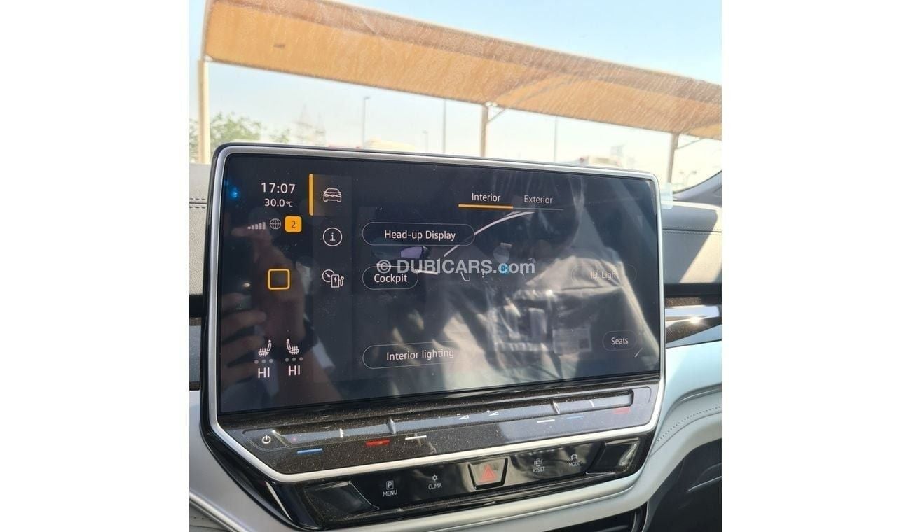 فولكس واجن ID.6 ID6 Crozz Pro, Gold, 2024, Full Option, HUD, Opensunroof