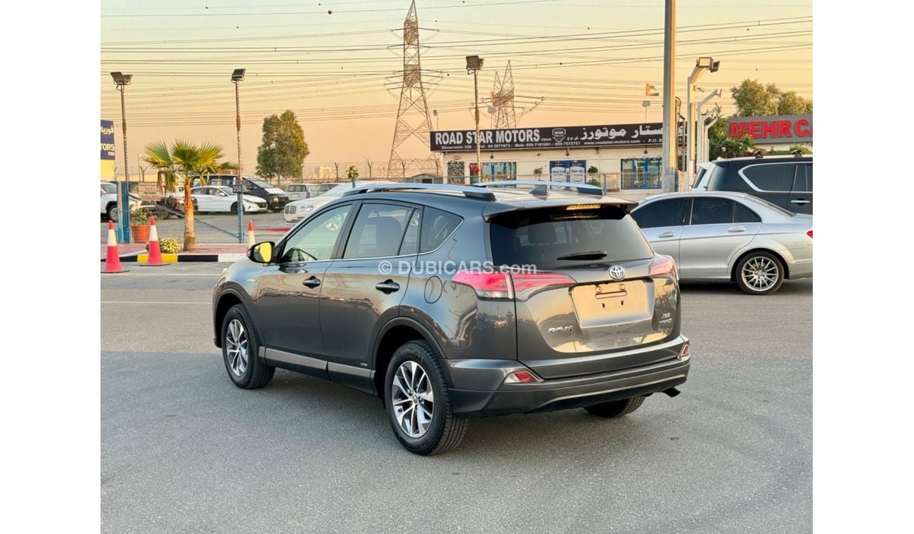 Toyota RAV4 VXR 2.5L 2016 HYBRID LIMITED SUNROOF 4WD FULL OPTION USA IMPORTED