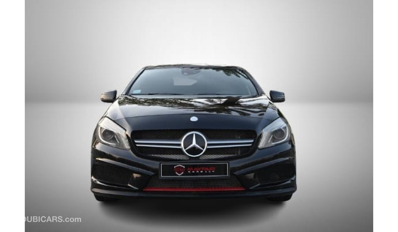 مرسيدس بنز A 250 0% DP -GCC SPECS - MERCEDESE A250 AMG KIT - 2.0 TURBO CHARGE I4 2014 - MINT CONDITION