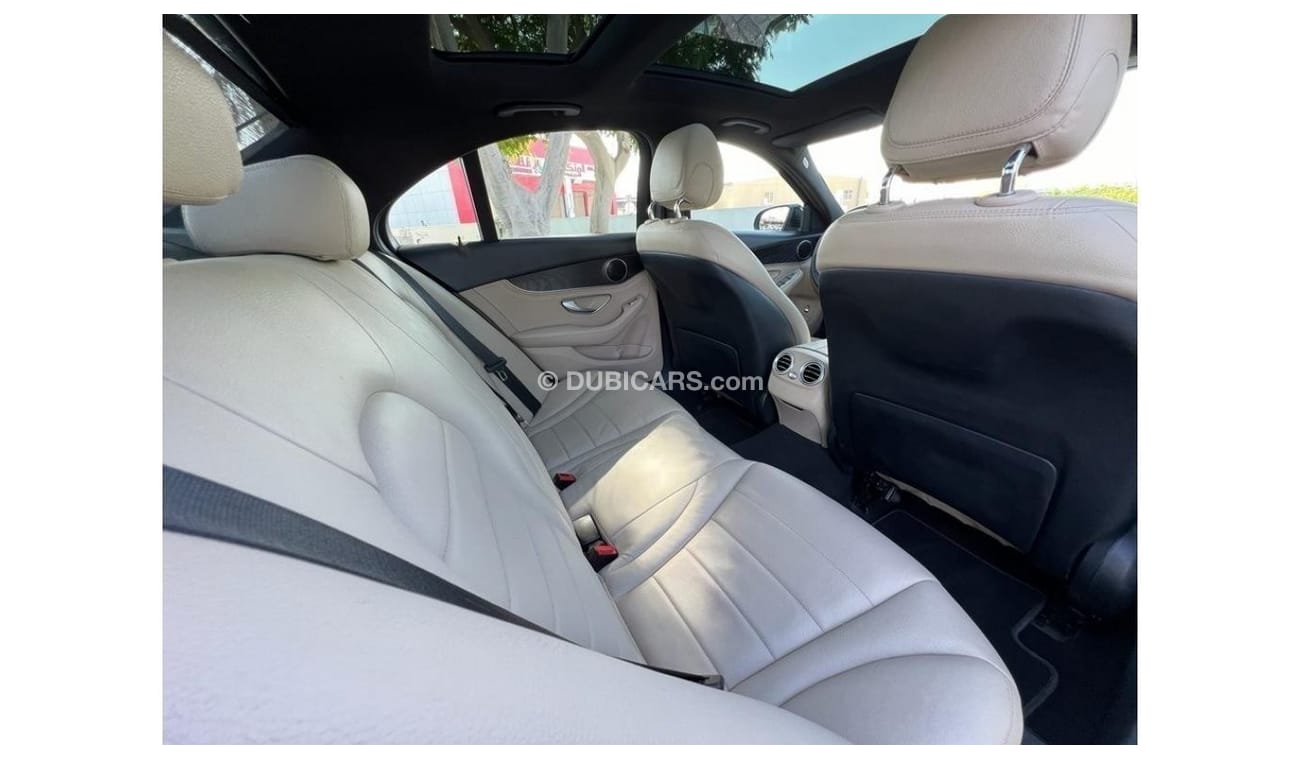 مرسيدس بنز C200 MERCEDES BENZ C200 2016 GCC FULL OPTIONS IN PERFECT CONDITIONS