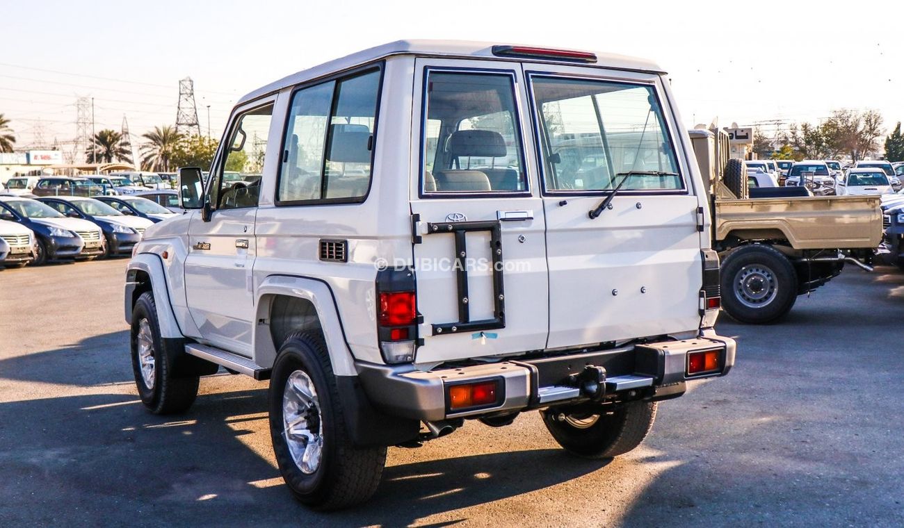 Toyota Land Cruiser Hard Top