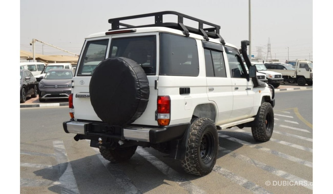 تويوتا لاند كروزر بيك آب Clean Car