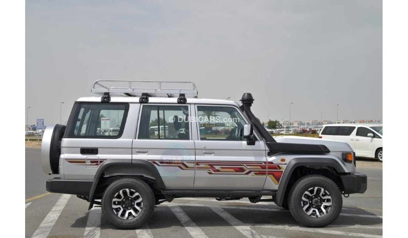 Toyota Land Cruiser Hard Top 76  4.5L - Top Option