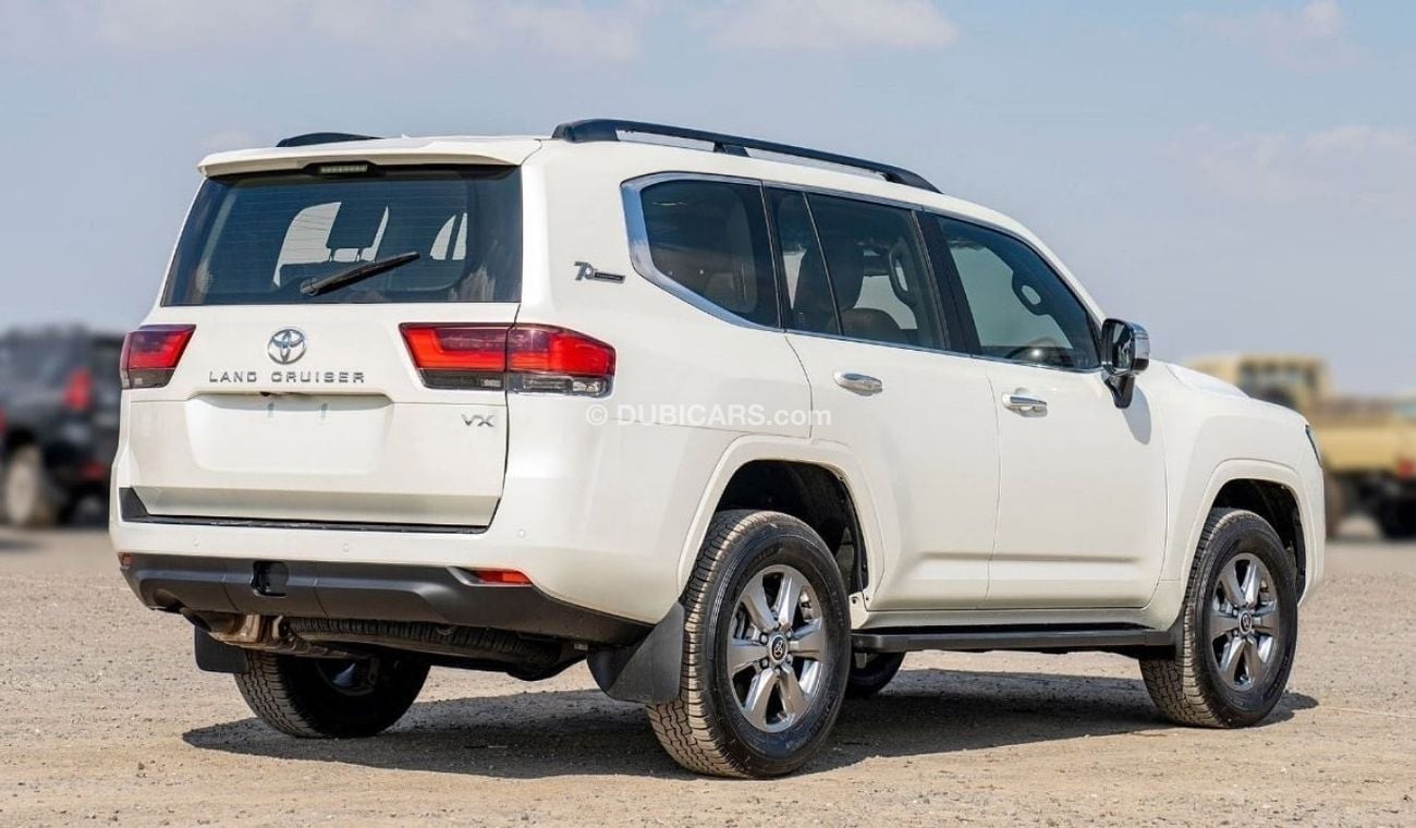 تويوتا لاند كروزر TOYOTA LAND CRUISER LC300 VX 4.0P AT MY2024 - WHITE (ONLY FOR EXPORT)