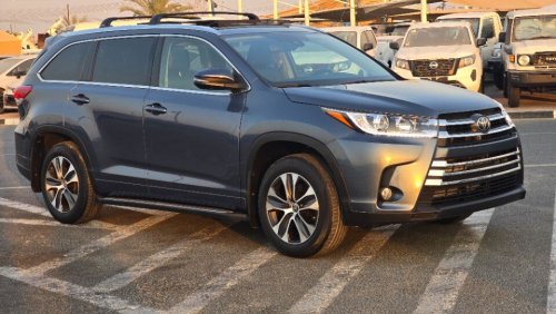 Toyota Highlander Limited Paranomic Roof , 360 camera and 4x4