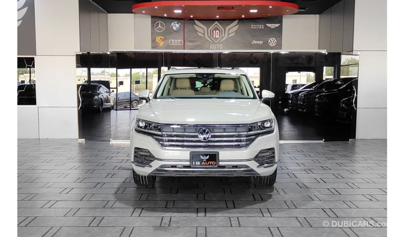 فولكس واجن طوارق AED 2,600 P.M | 2021 V.W TOUAREG HIGHLINE | GCC | AGENCY WARRANTY | SERVICE CONTRACT PANORAMIC VIEW