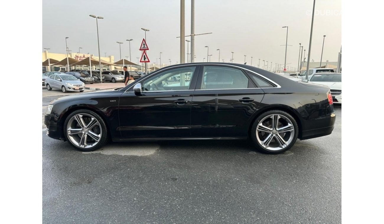 Audi S8 TFSI quattro Top Top Audi S8 S-LINE _GCC_2014_Excellent Condition _Full option_Fully original paint